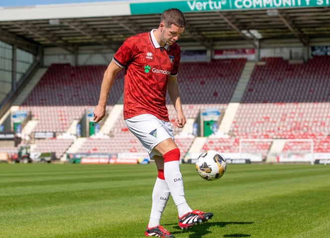 Dunfermline Athletic Away Kit